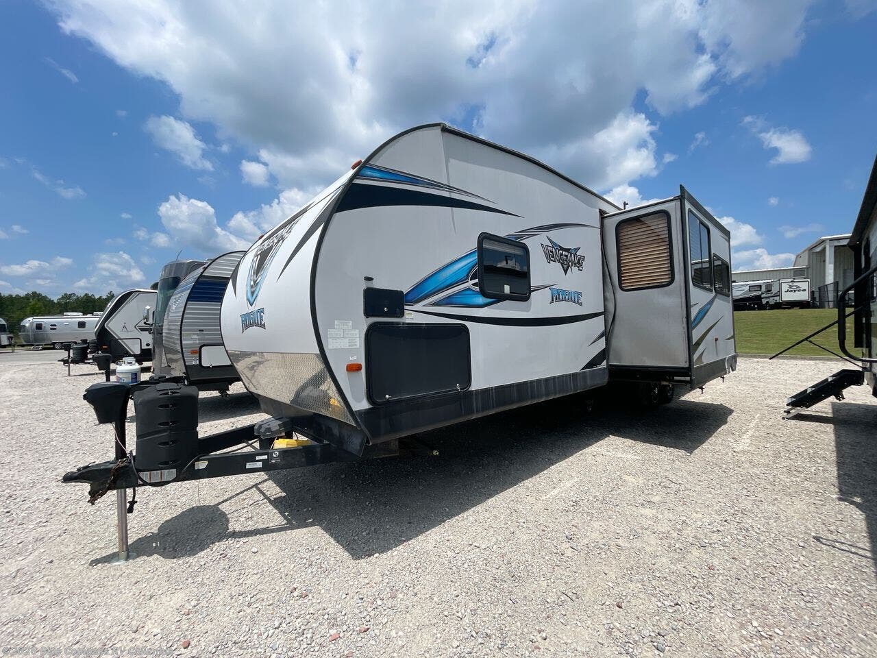 2019 Rogue 31V by Forest River from Blue Compass RV Columbia in Lexington, South Carolina