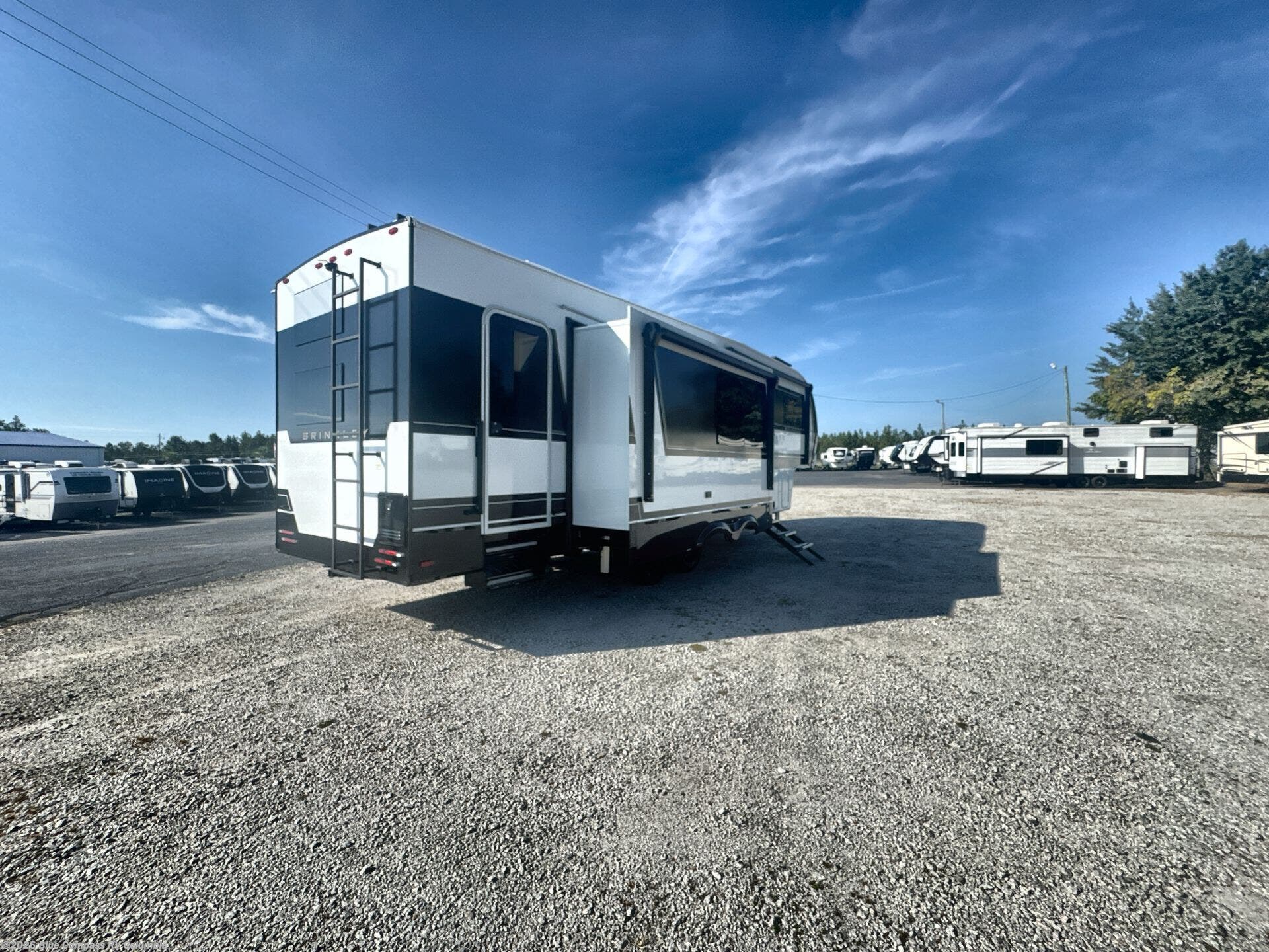 New 2027 Brinkley RV Model Z 3210 available in Lexington, South Carolina