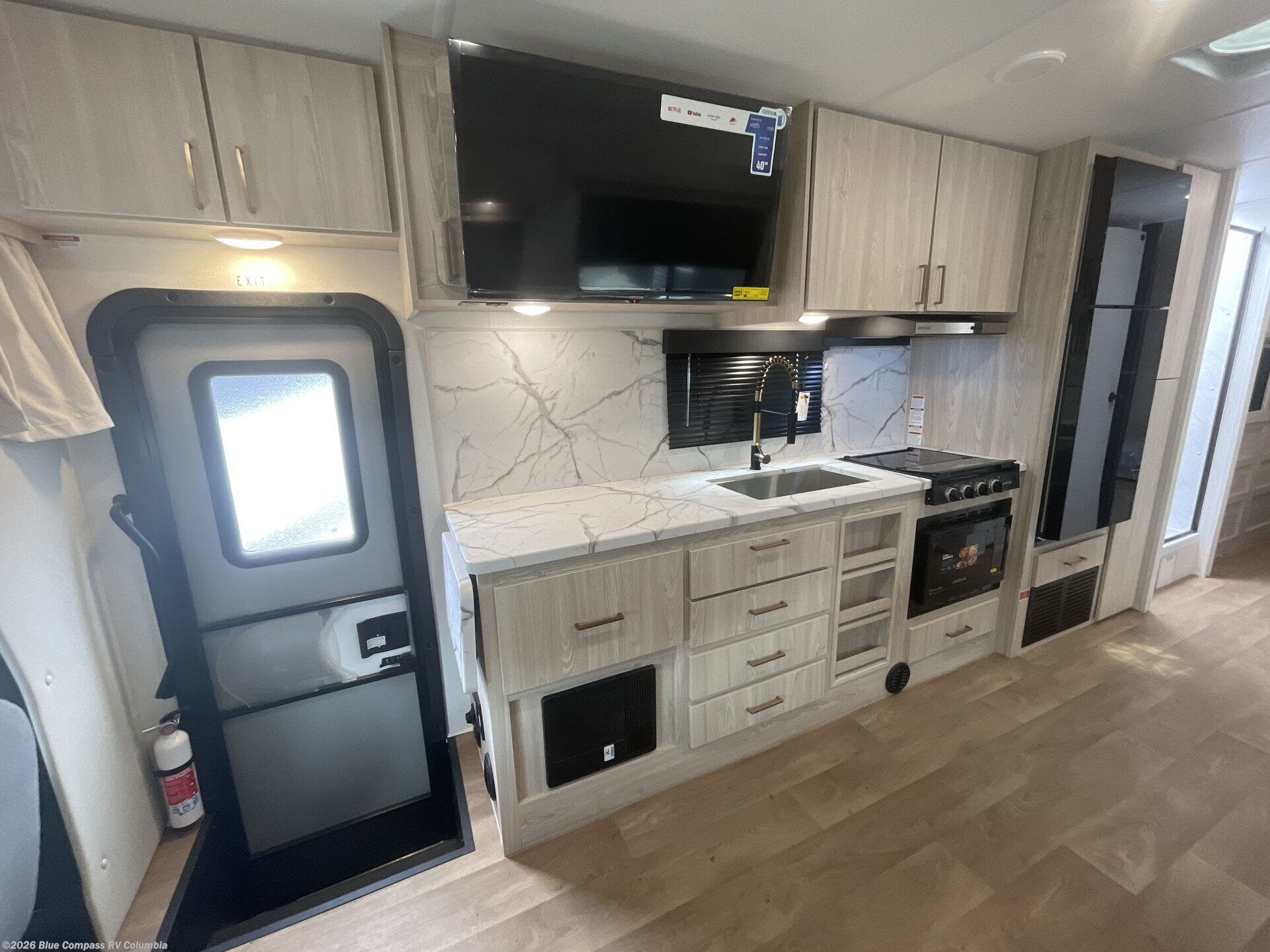 New 2027 East to West Entrada 2950OK available in Lexington, South Carolina