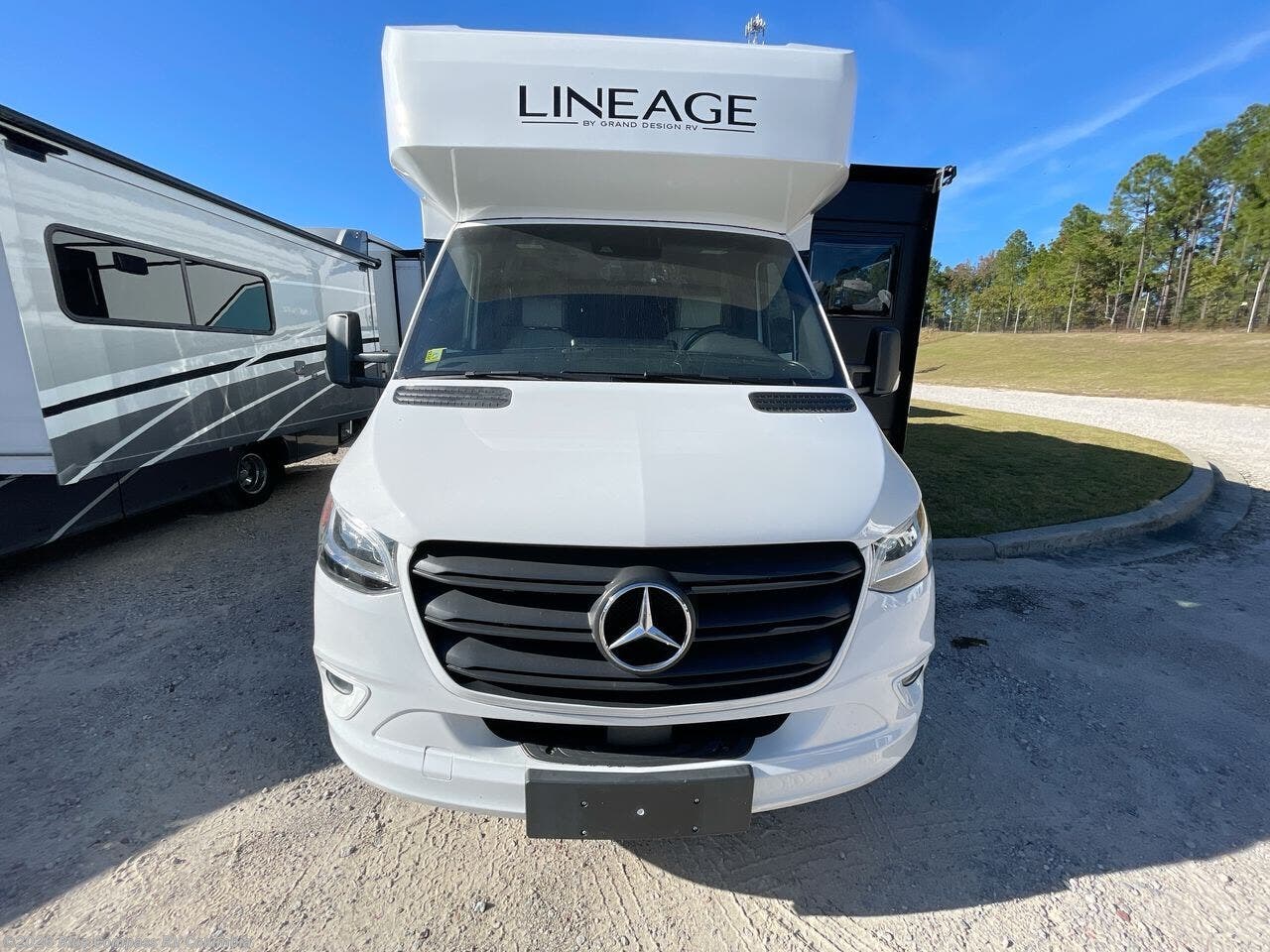 2025 Lineage 25FW by Grand Design from Blue Compass RV Columbia in Lexington, South Carolina