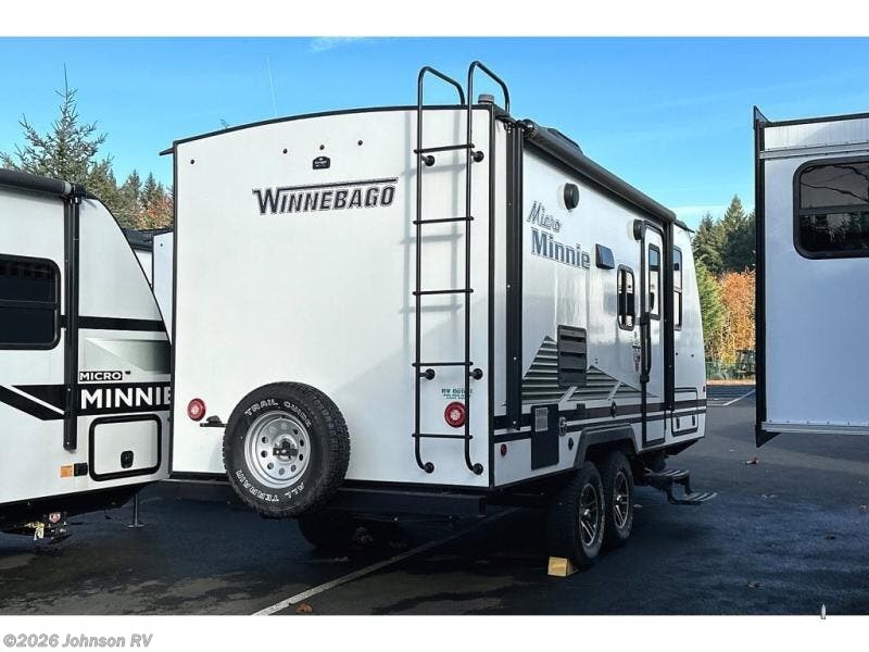 2020 Winnebago Micro Minnie 2106DS RV for Sale in Sandy, OR 97055