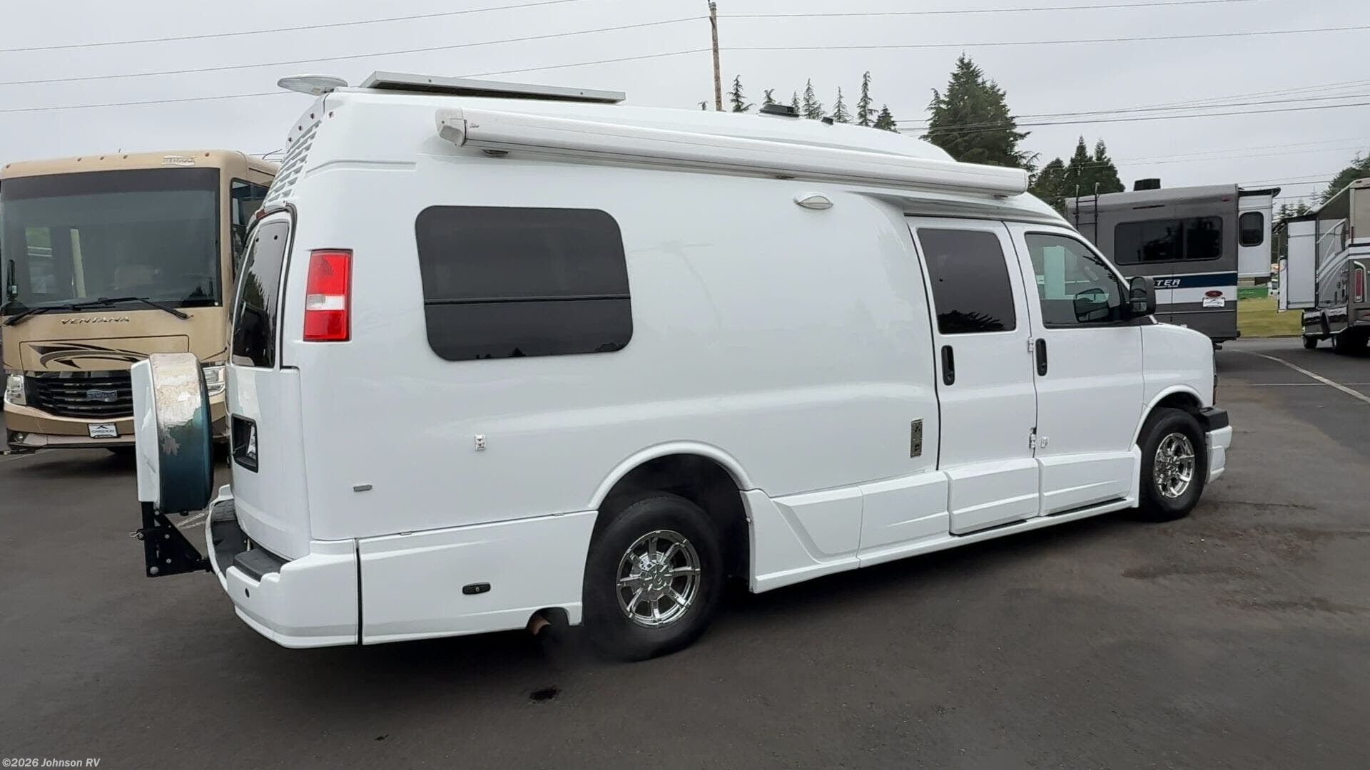 2019 210 Popular Popular by Roadtrek from Johnson RV in Sandy, Oregon