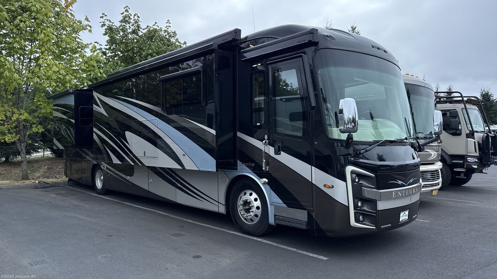 2016 Aspire 38M by Entegra Coach from Johnson RV in Sandy, Oregon