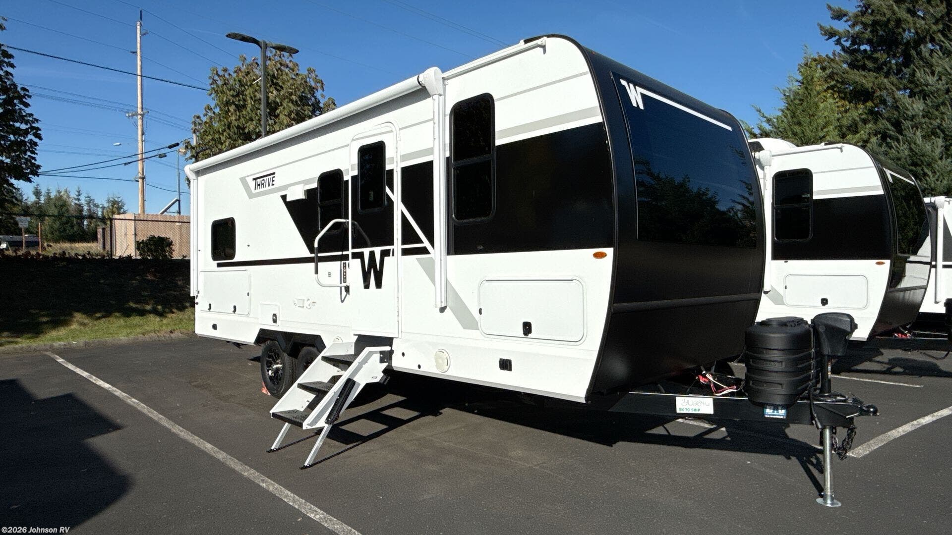 2026 Thrive 22MBH by Winnebago from Johnson RV in Sandy, Oregon