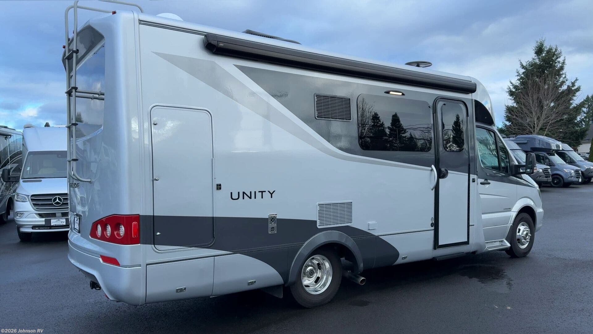 Used 2017 Leisure Travel Unity U24MB available in Sandy, Oregon