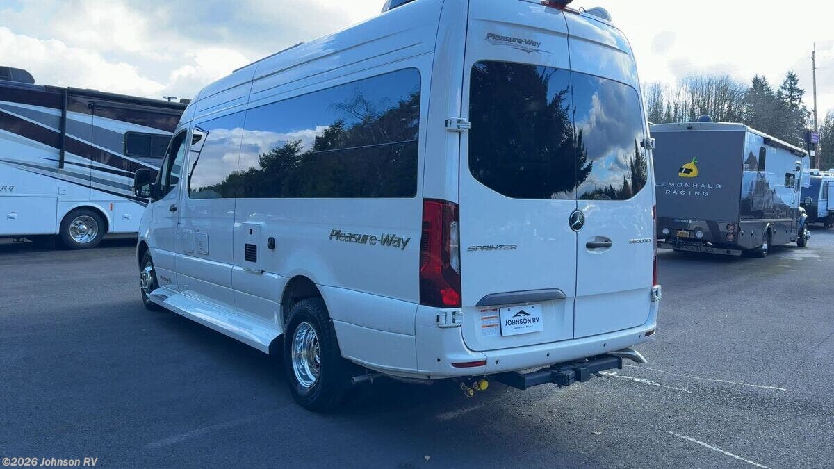 2026 Pleasure-Way Plateau FL - New Class B For Sale by Johnson RV in Sandy, Oregon