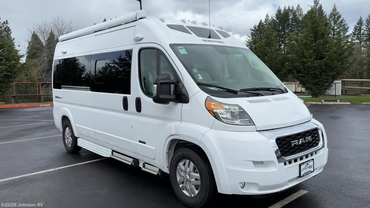 2022 Roadtrek ZION SRT - Used Class B For Sale by Johnson RV in Sandy, Oregon