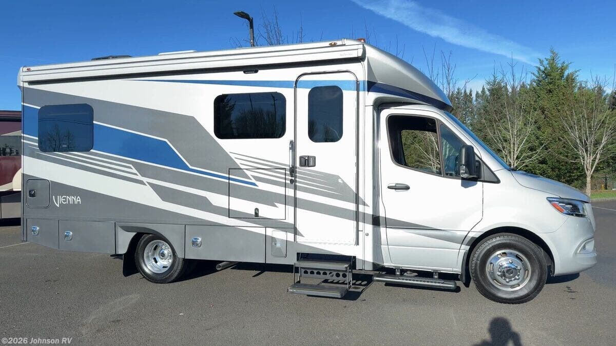 New 2026 Renegade RV Vienna 25TBN available in Sandy, Oregon