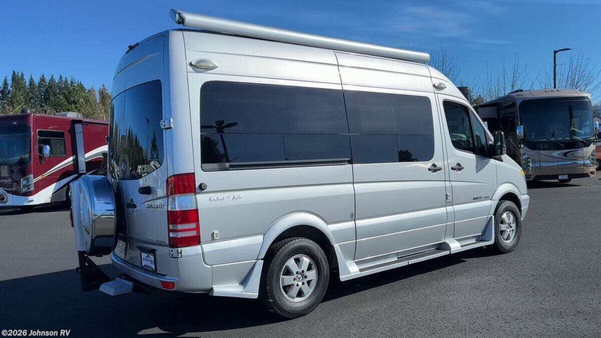 2014 SS Agile SS AGILE by Roadtrek from Johnson RV in Sandy, Oregon