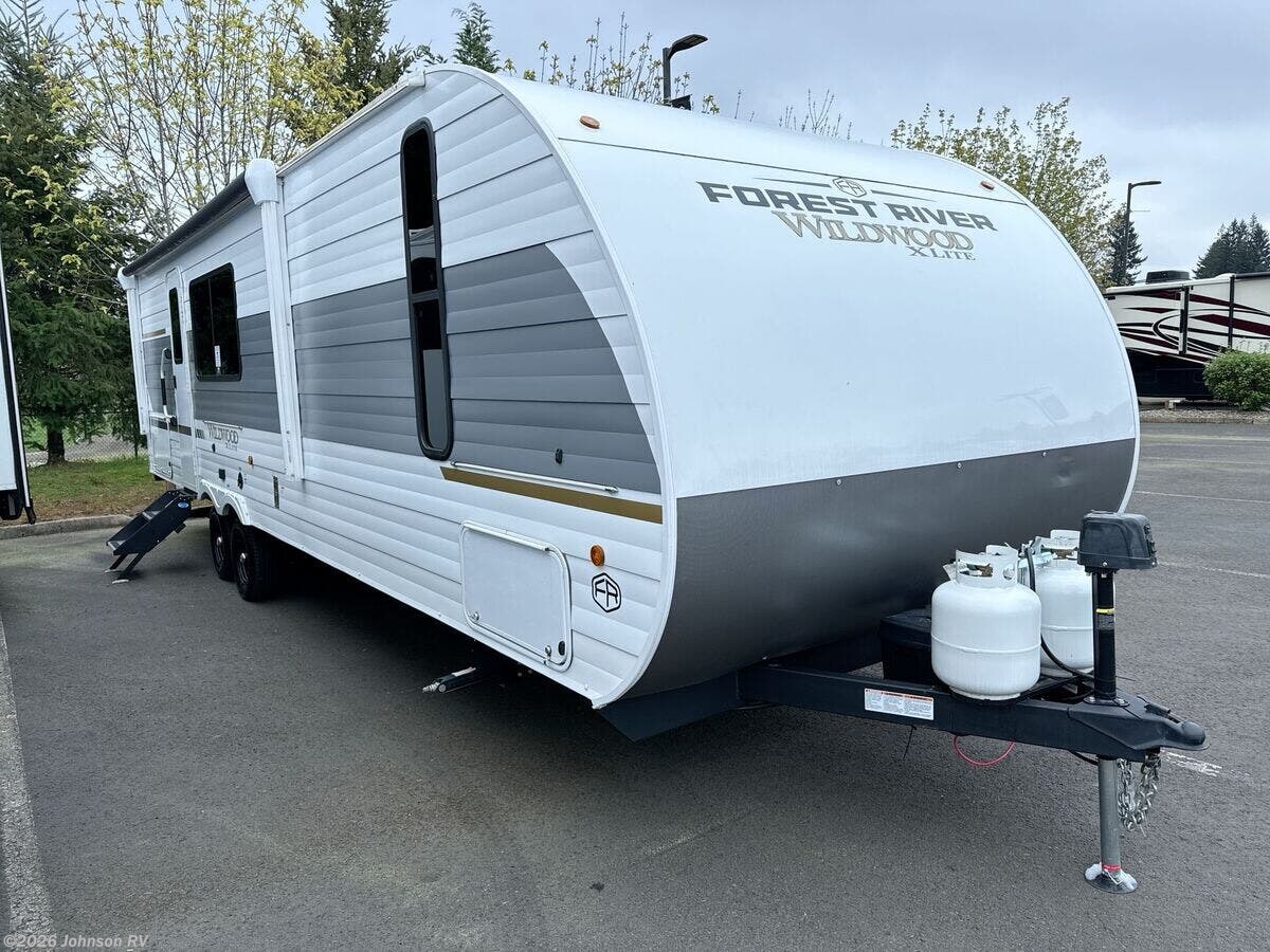 2025 Forest River Wildwood X-Lite 26ICE - Used Travel Trailer For Sale by Johnson RV in Sandy, Oregon