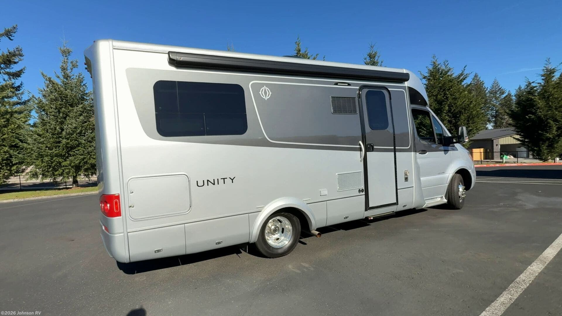 Used 2020 Leisure Travel Unity 24TB available in Sandy, Oregon