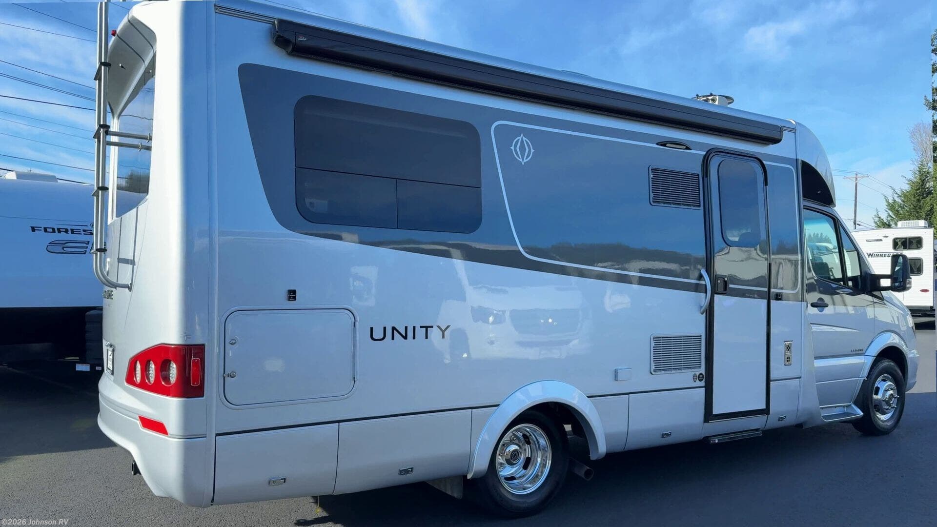 Used 2018 Leisure Travel Unity 24TB available in Sandy, Oregon