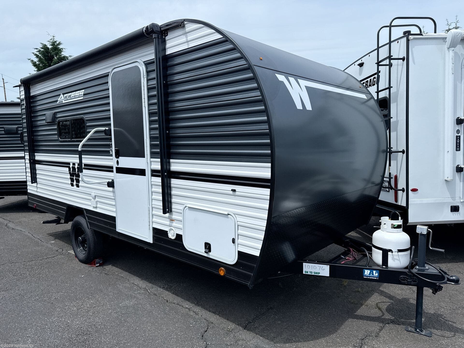 2026 Winnebago Access 15BH - New Travel Trailer For Sale by Johnson RV in Sandy, Oregon