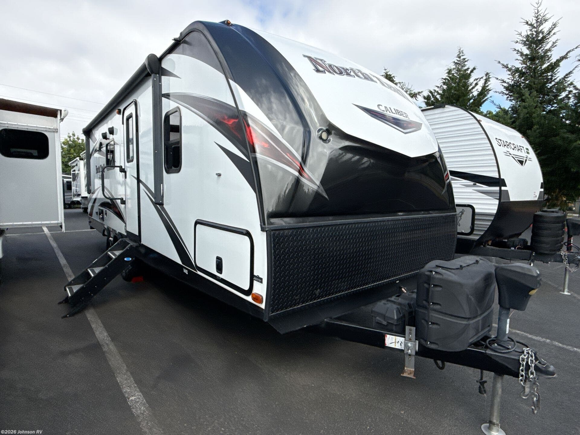 2019 North Trail 22FBS by Heartland from Johnson RV in Sandy, Oregon