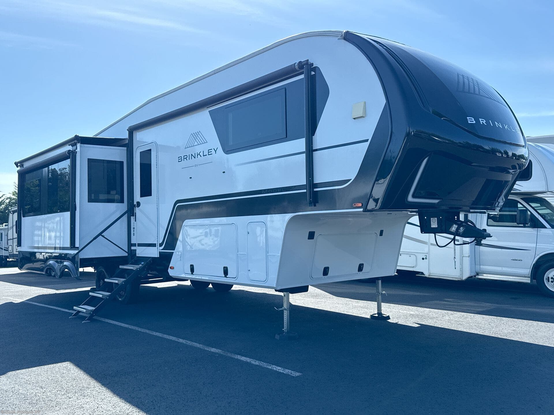 2024 Model Z 3100 by Brinkley RV from Johnson RV in Sandy, Oregon