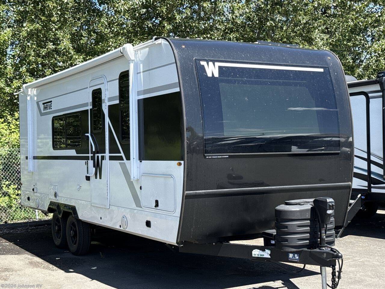 2026 Winnebago Thrive 22MLS - New Travel Trailer For Sale by Johnson RV in Sandy, Oregon