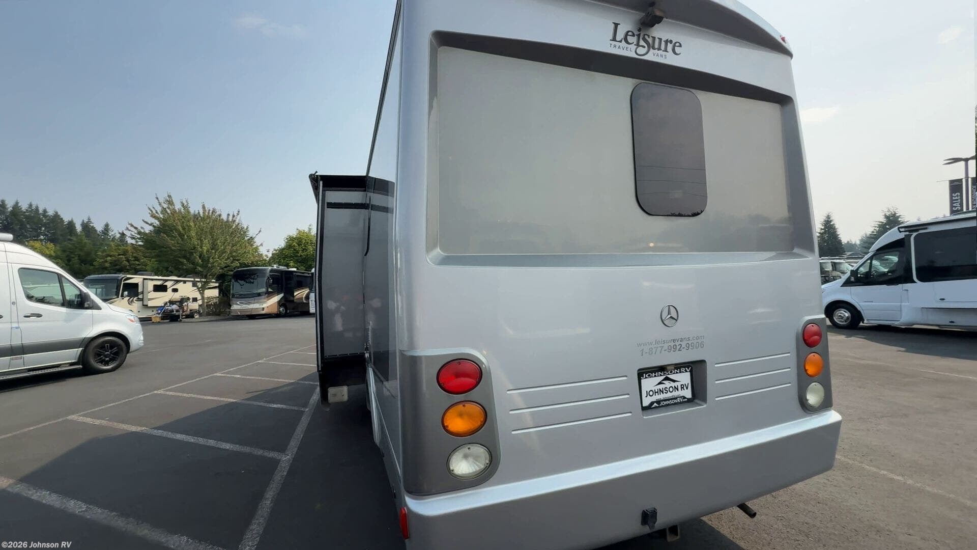 2013 Unity 24MB by Leisure Travel from Johnson RV in Sandy, Oregon