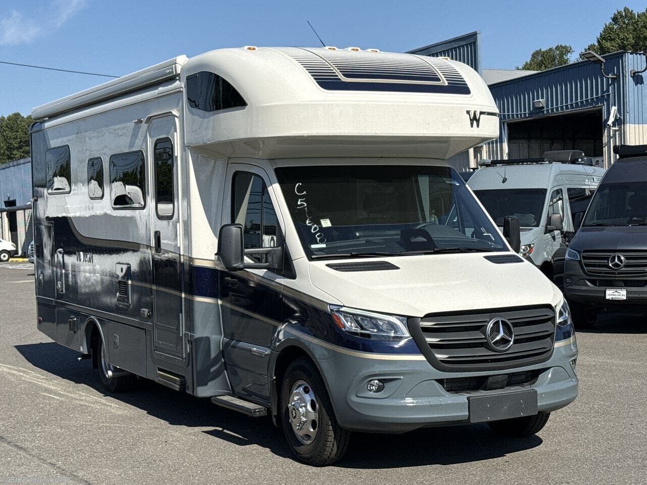 2027 Winnebago Navion 24R - New Class C For Sale by Johnson RV in Sandy, Oregon