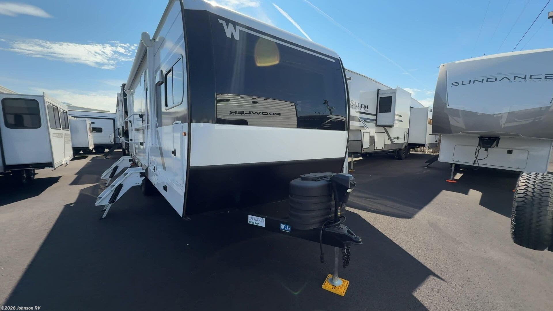 2027 Thrive 26FKD by Winnebago from Johnson RV in Sandy, Oregon