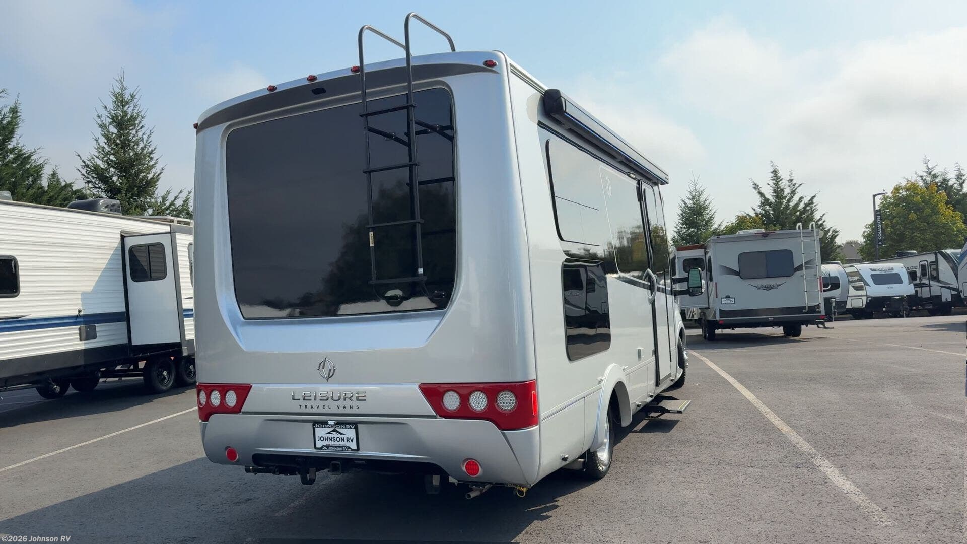 2024 Wonder 24RL AWD by Leisure Travel from Johnson RV in Sandy, Oregon