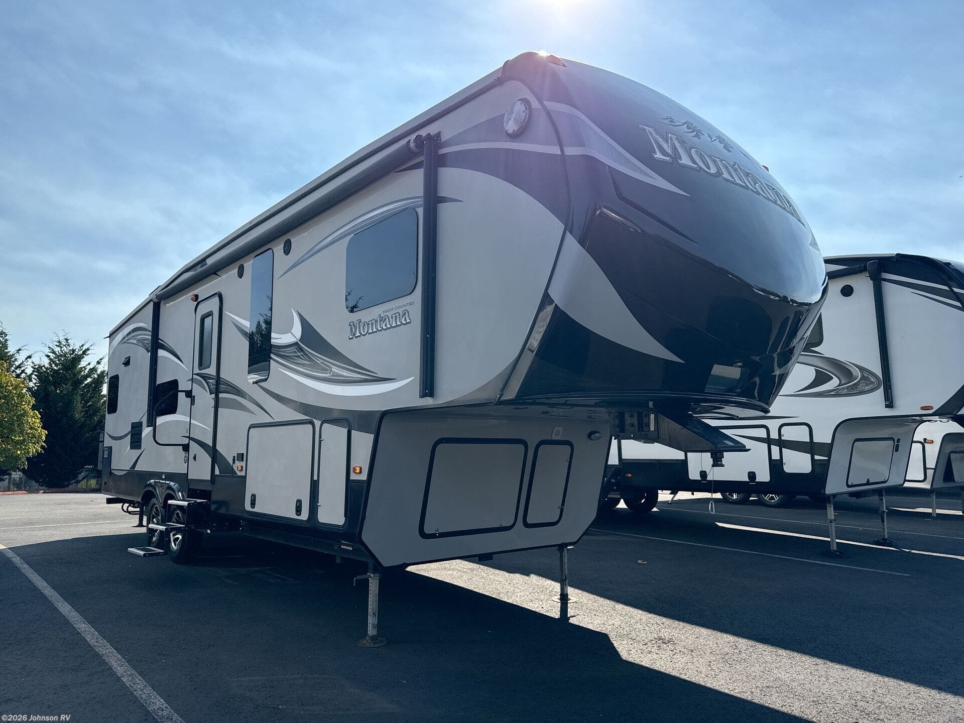 2015 Montana 293RK by Keystone from Johnson RV in Sandy, Oregon