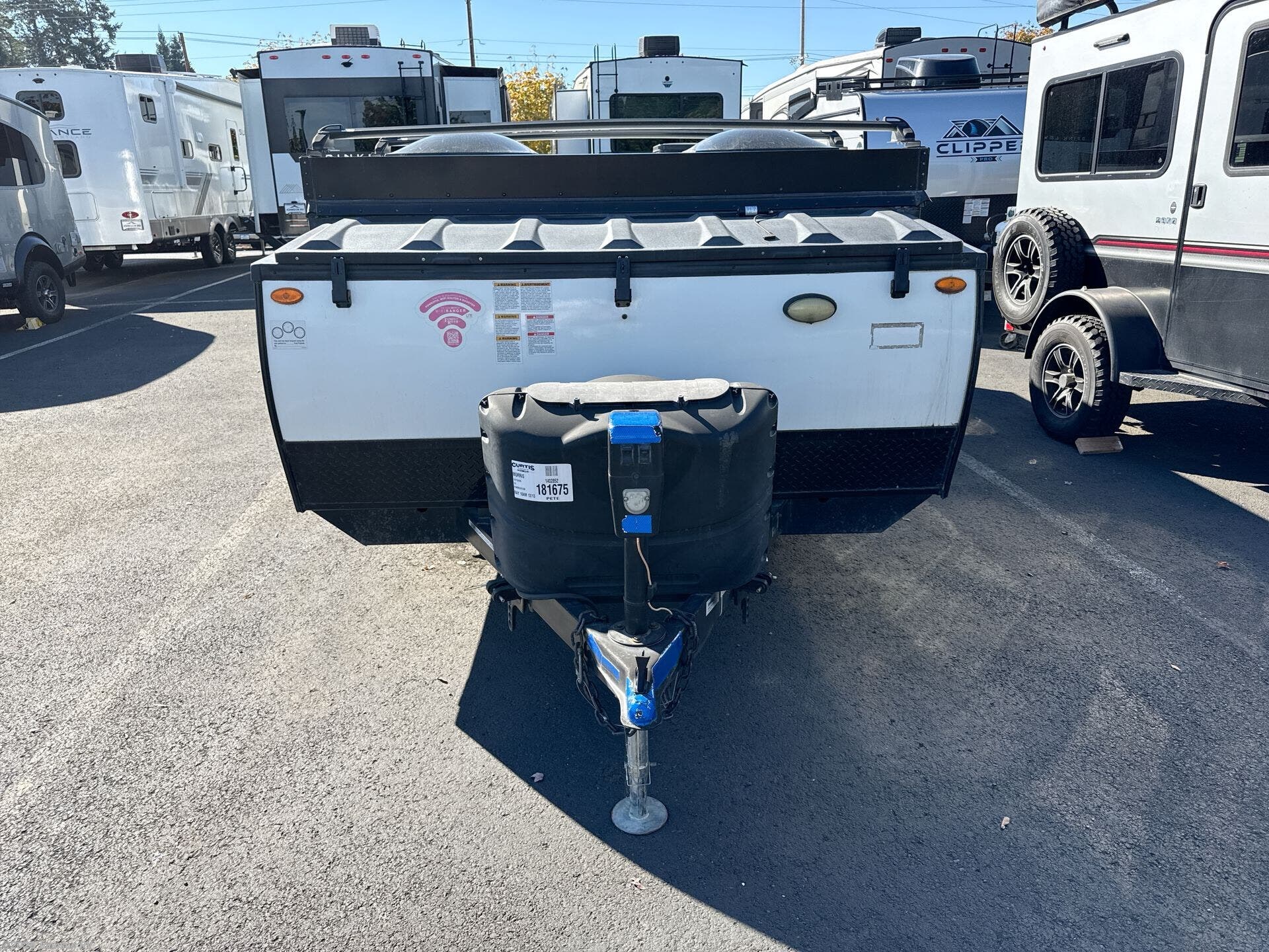 Used 2019 Forest River Flagstaff HARDSIDE 21QBHW available in Sandy, Oregon