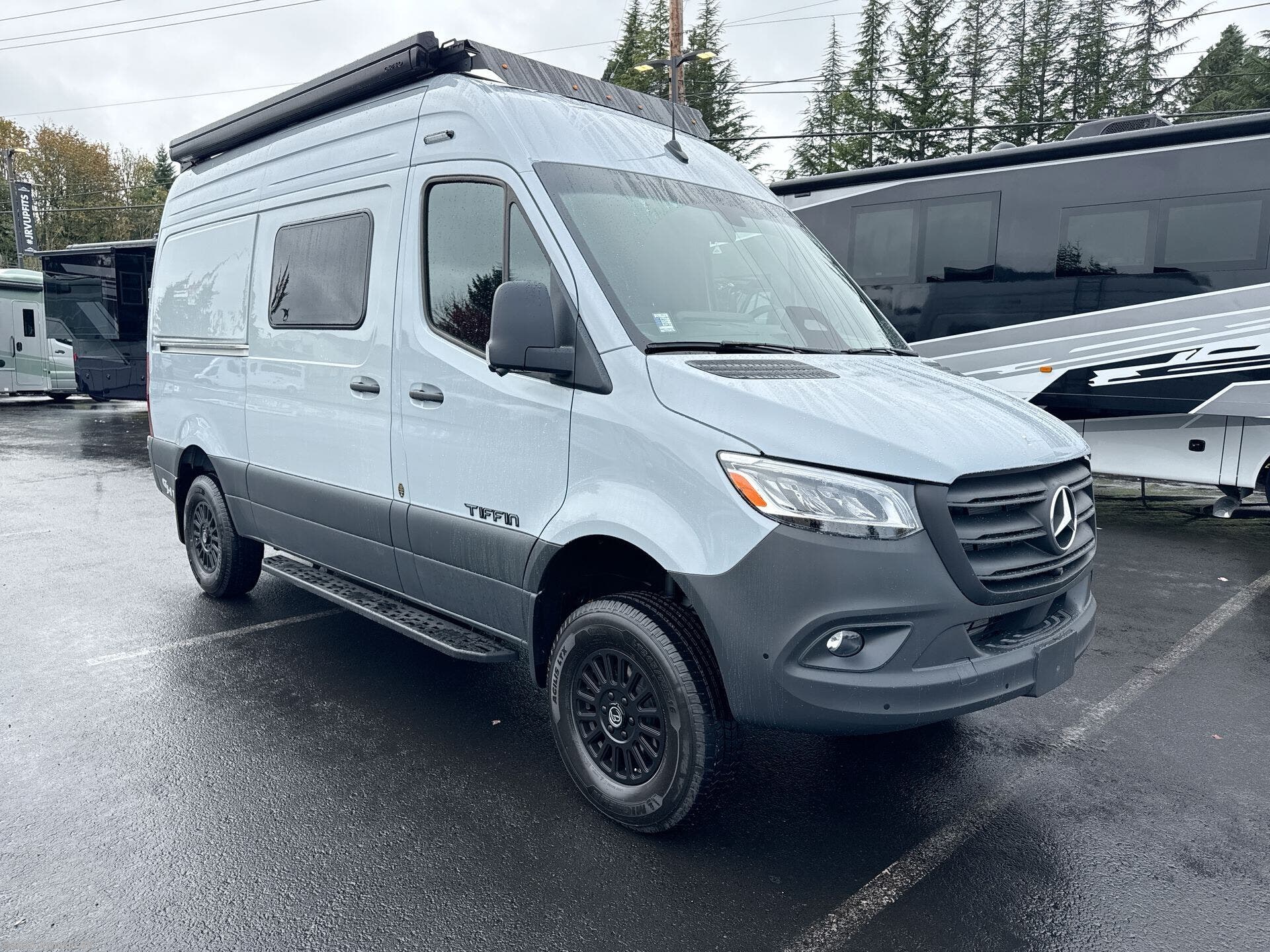 2027 GH1 19SAV by Tiffin from Johnson RV in Sandy, Oregon
