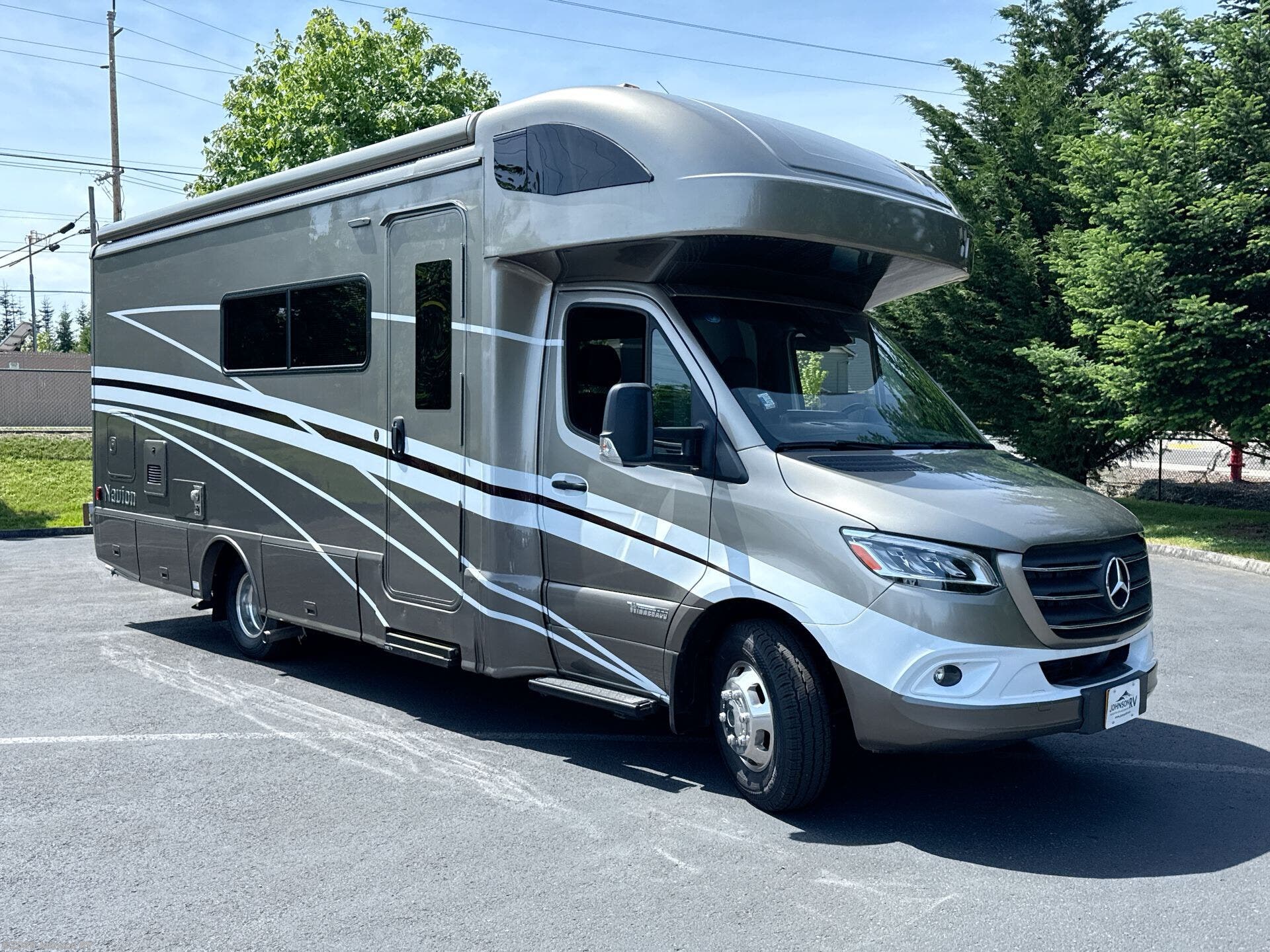 2024 Navion 24D by Winnebago from Johnson RV in Sandy, Oregon
