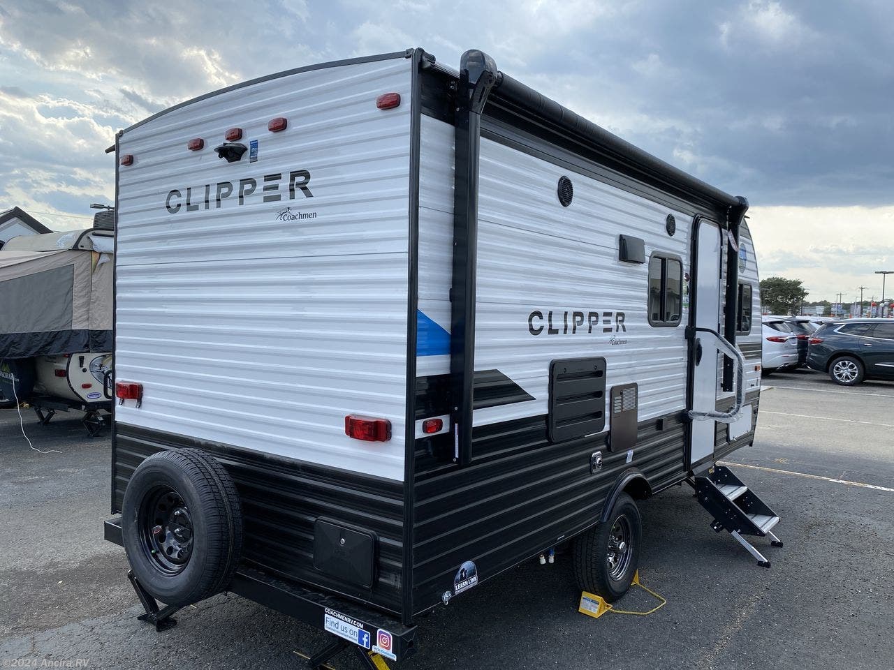 2018 coachmen clipper 17bh