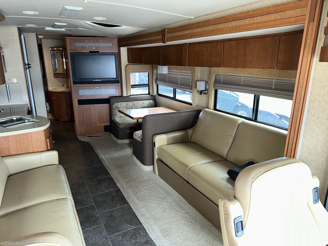 2008 Winnebago Journey 37H RV for Sale in Boerne, TX 780069250 PR523