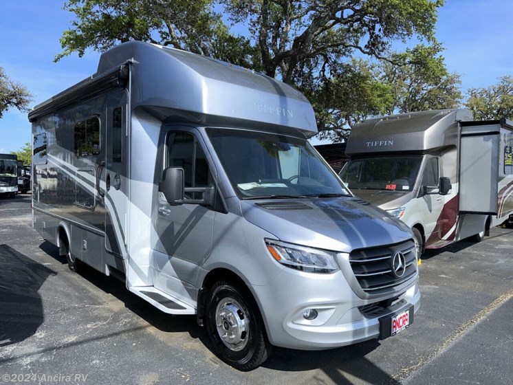 New 2023 Tiffin Wayfarer 25 TW available in Boerne, Texas