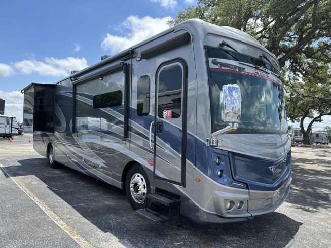 2023 Discovery 38K by Fleetwood from Ancira RV in Boerne, Texas