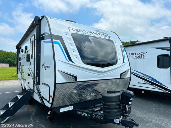 2023 Freedom Express Ultra Lite 238BHS by Coachmen from Ancira RV in Boerne, Texas