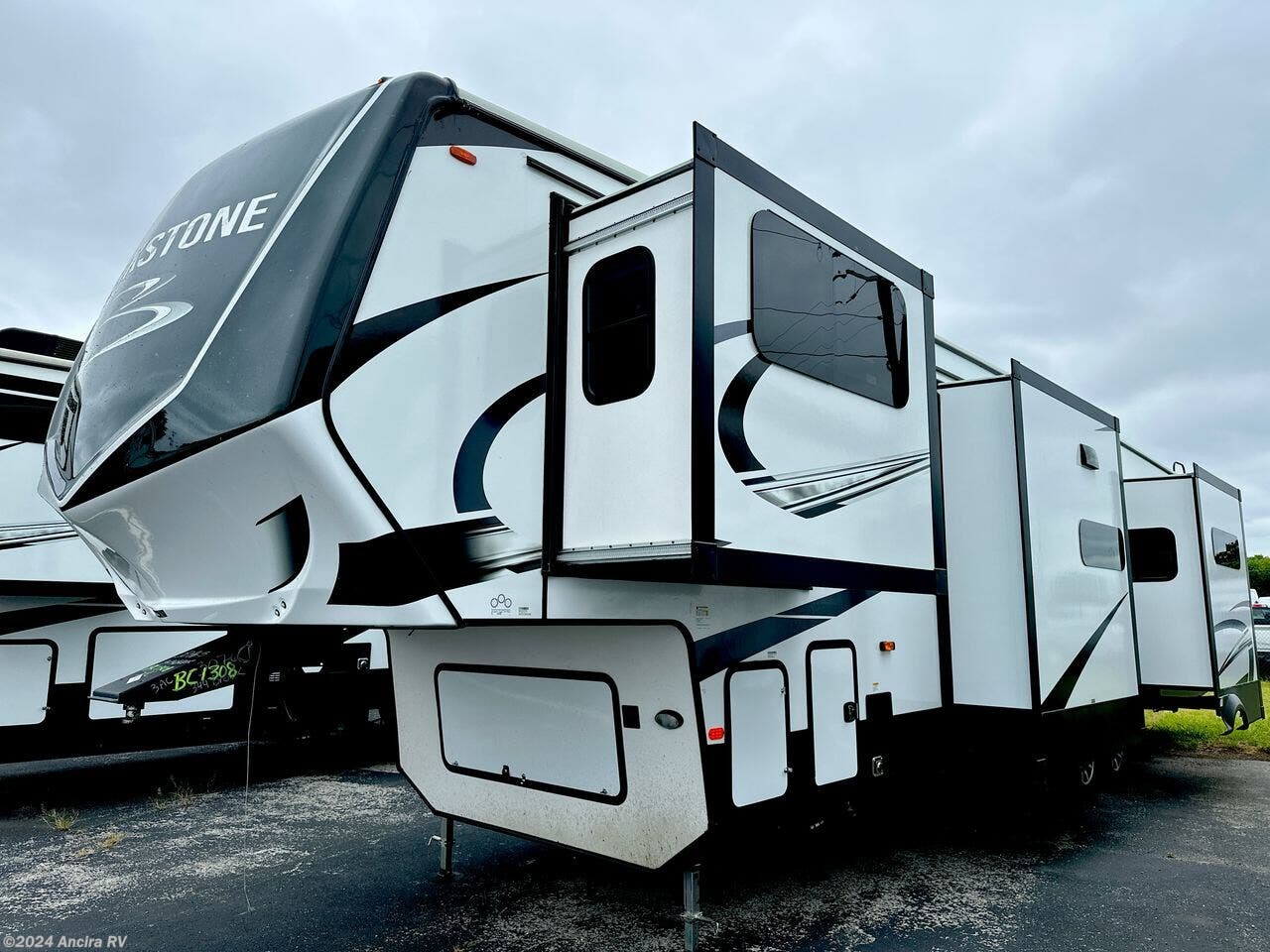 2023 Coachmen Brookstone 344FL RV for Sale in Boerne, TX 78006-9250 ...