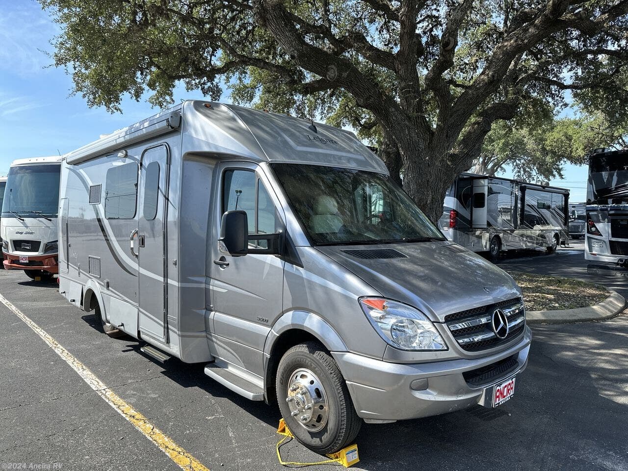 Discover the Lone Star State: A Texas RV Adventure - Leisure Travel Vans