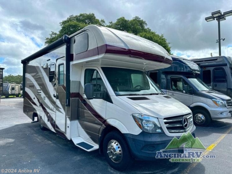 Used 2018 Forest River Sunseeker MBS 2400S available in Boerne, Texas