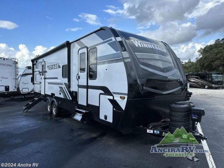 New 2024 Winnebago Voyage V3033BH available in Boerne, Texas