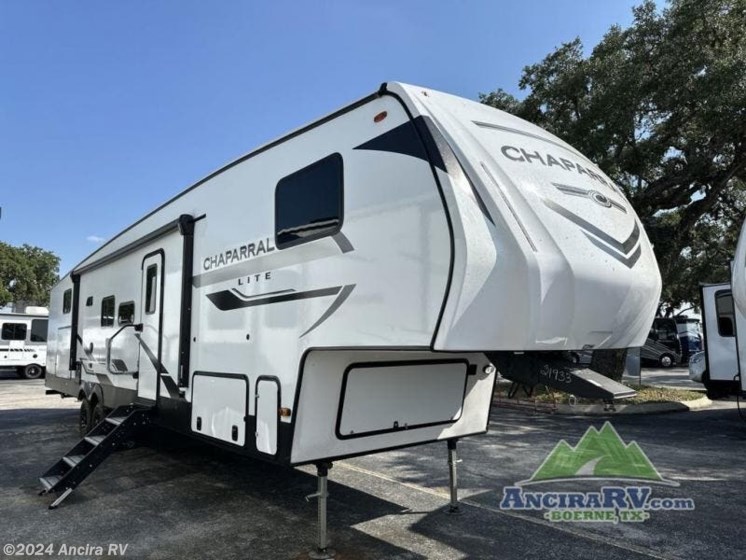 New 2025 Coachmen Chaparral Lite 368TBH available in Boerne, Texas