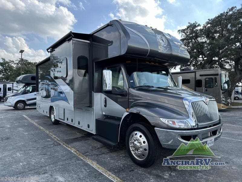 Used 2021 Nexus Wraith 33W available in Boerne, Texas