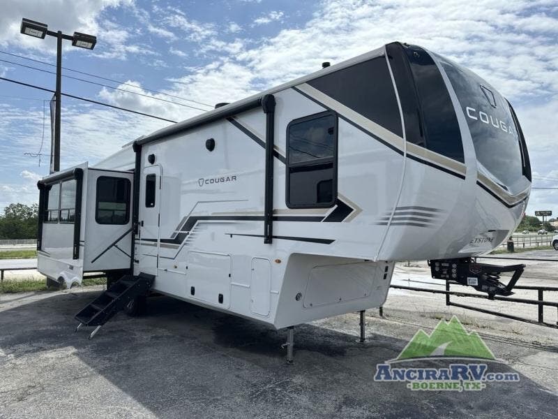 New 2026 Keystone Cougar 316RLS available in Boerne, Texas