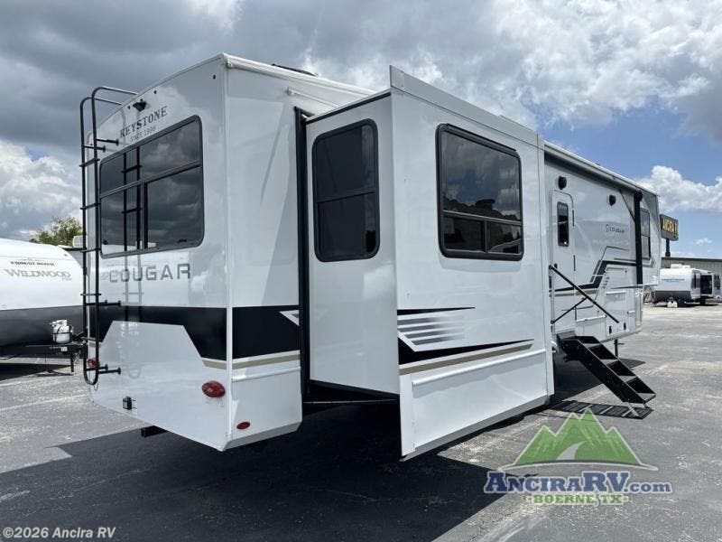 2025 Cougar 320RDS by Keystone from Ancira RV in Boerne, Texas