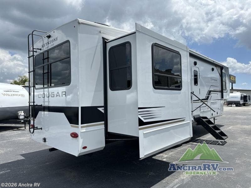2025 Cougar 320RDS by Keystone from Ancira RV in Boerne, Texas
