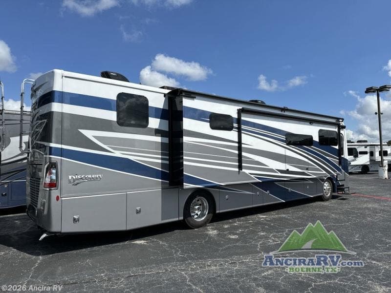 2026 Discovery 38W by Fleetwood from Ancira RV in Boerne, Texas