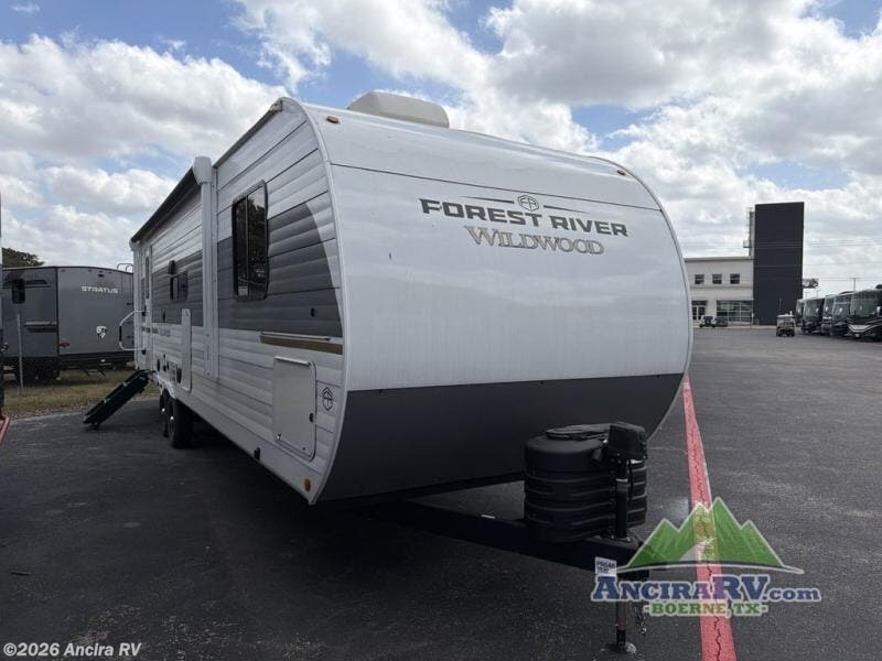 Used 2025 Forest River Wildwood 29BDB available in Boerne, Texas