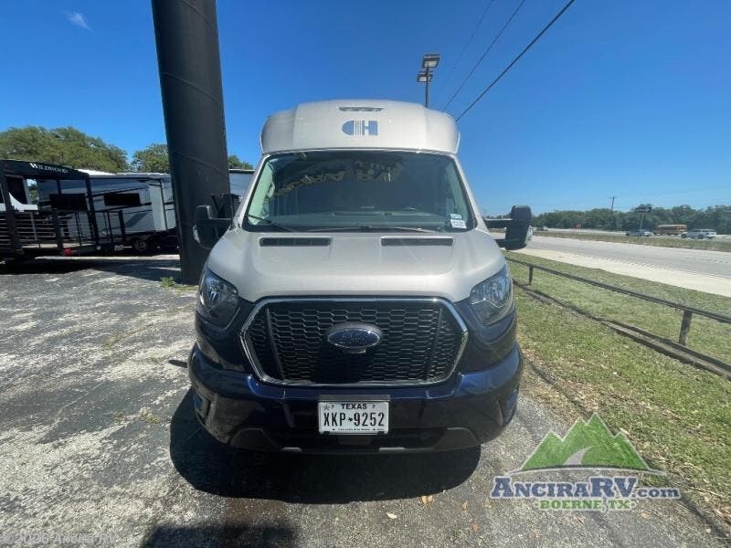 2026 Platinum III 250 ST by Coach House from Ancira RV in Boerne, Texas