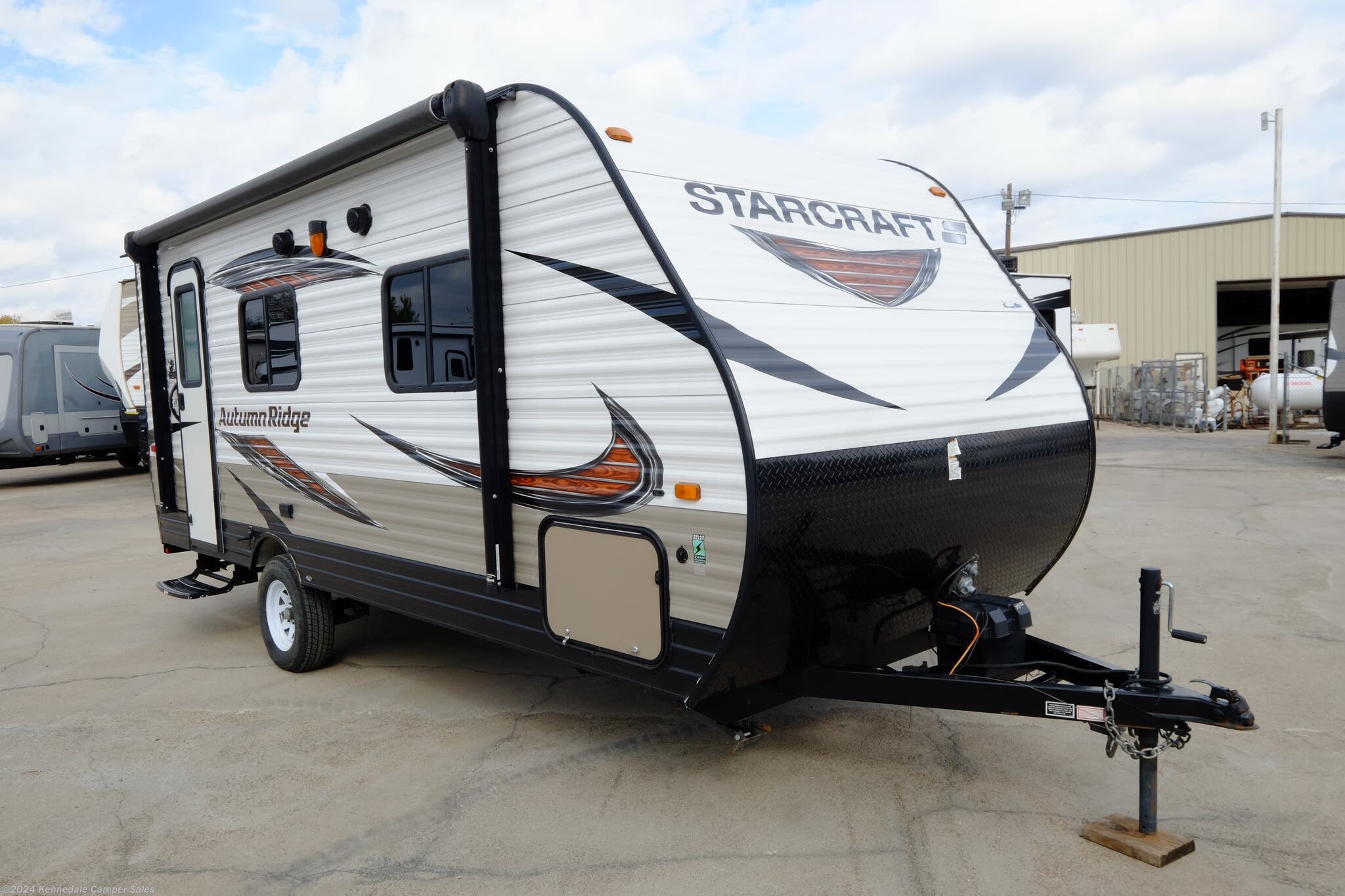 2018 Starcraft Autumn Ridge Outfitter 18QB RV for Sale in Kennedale, TX 76060 | ZP5132 | RVUSA 2018 Starcraft Autumn Ridge Outfitter 18qb Specs