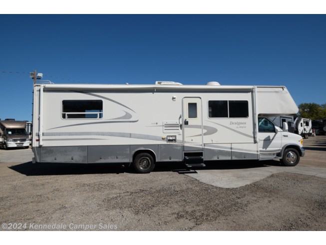 Used 2001 Jayco Designer 3230K available in Kennedale, Texas