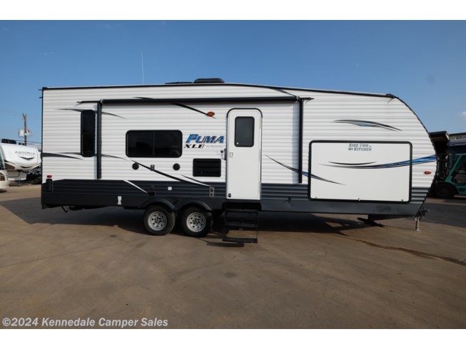 Used 2019 Palomino Puma XLE 25TFC available in Kennedale, Texas