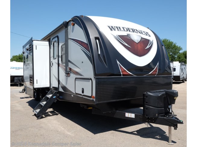 Used 2020 Heartland Wilderness WD 3250 BS available in Kennedale, Texas