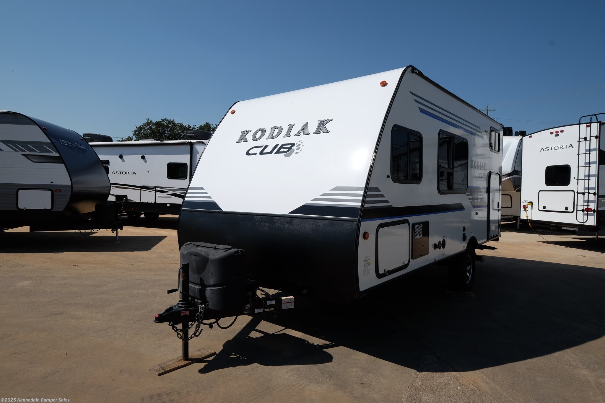 2019 Dutchmen Kodiak Cub 175BH RV for Sale in Kennedale, TX 76060